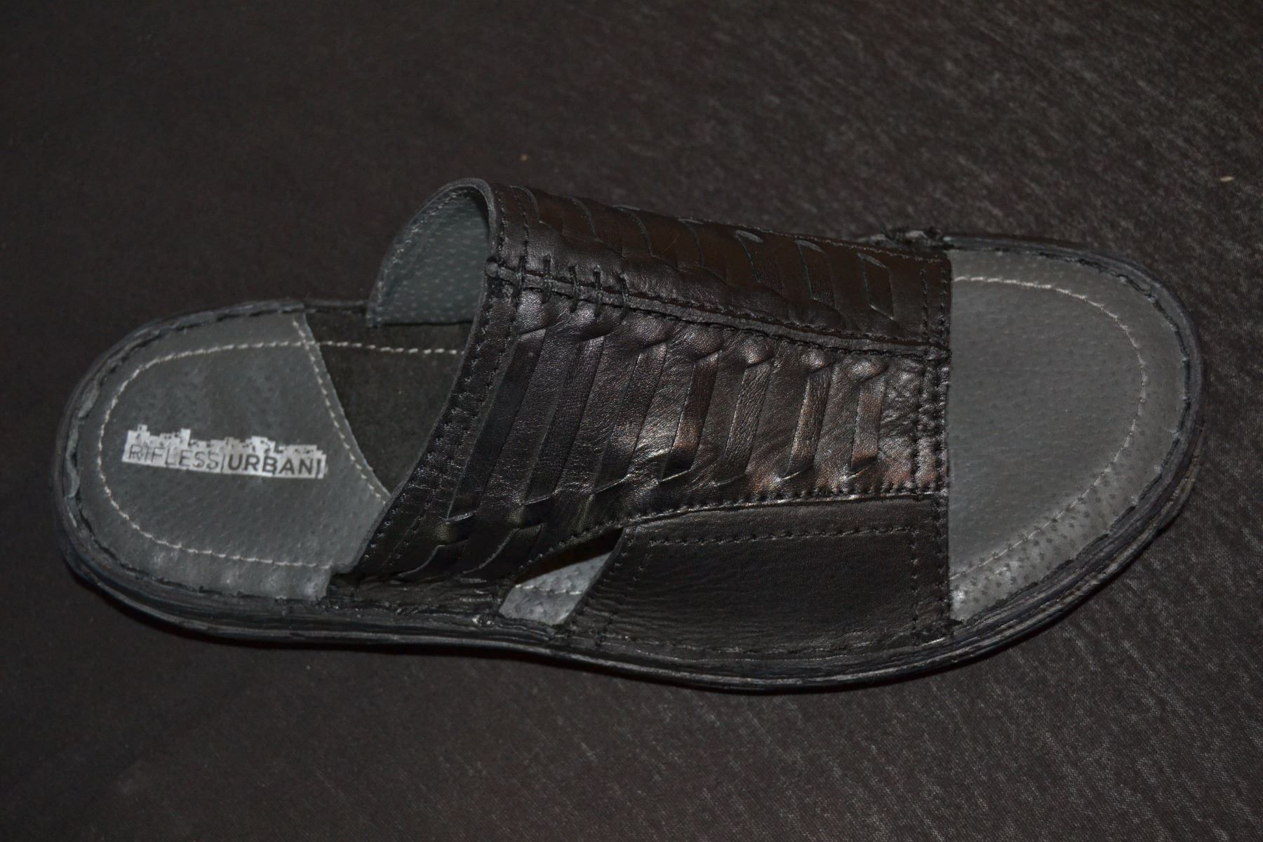 Scarpe da uomo: Leder (Flip Flop) Pantolette – Nuovo (secondo la descrizione) da St. Gallen venduto da Demos86