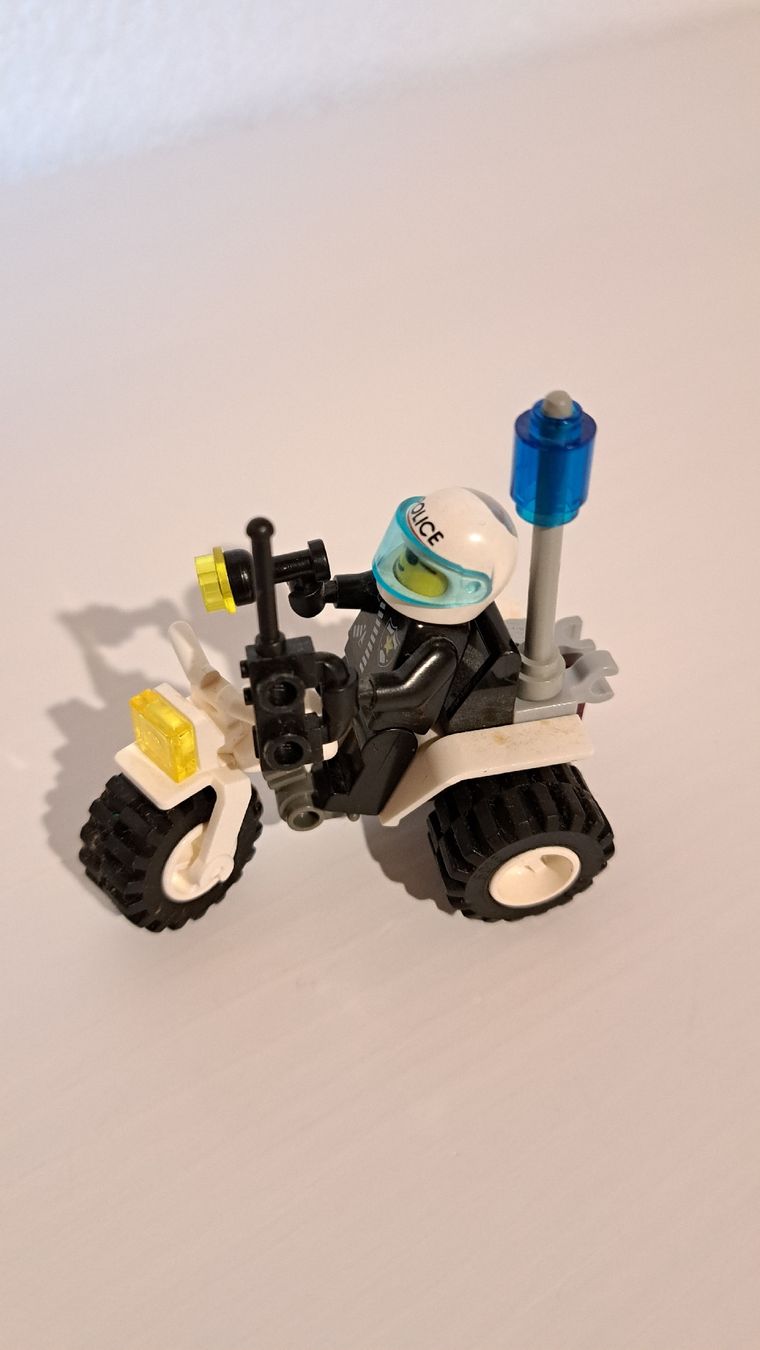 Lego Giocattoli: Lego 6324 Polizei Trike – Usato da Lommiswil venduto da han_w5t6 2