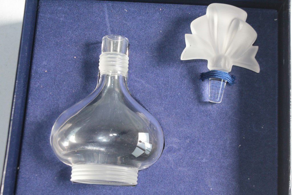 Dior Flacons: CHRISTIAN DIOR Flacon cristal – Gebraucht aus Vandoeuvres von Dom-Tom 1