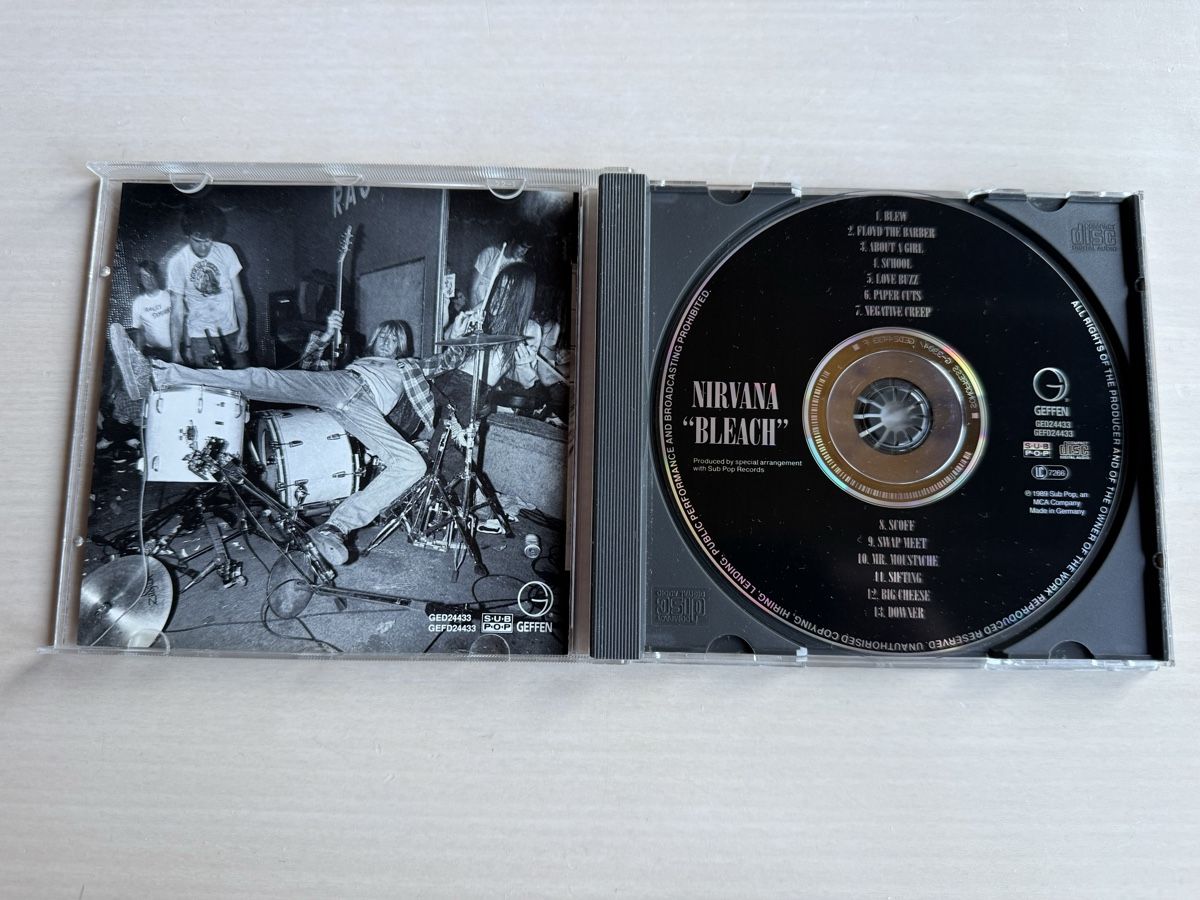 CD: NIRVANA "BLEACH" CD Album – Usato da Oberried Brienz venduto da Chyara 2
