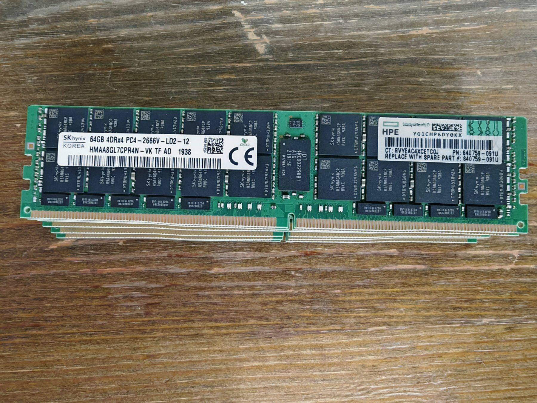 Mémoires / RAM: 8 x Original HPE DDR4 Memory Modul – D'occasion à Schönenbuch par sgn_pw79