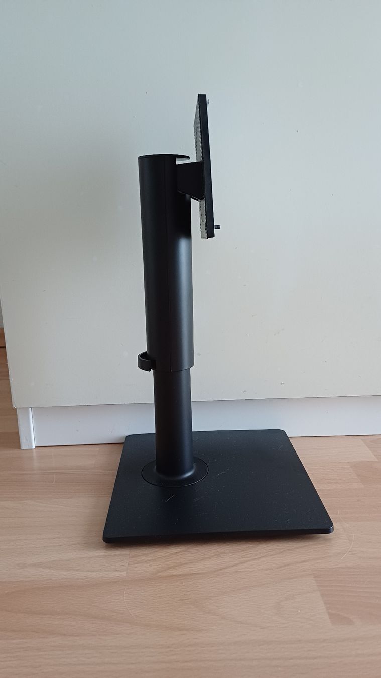 Samsung Staffa per monitor: Monitor Halterung – Nuovo e nell'imballaggio originale da Breitenbach venduto da ._Luca_. 1