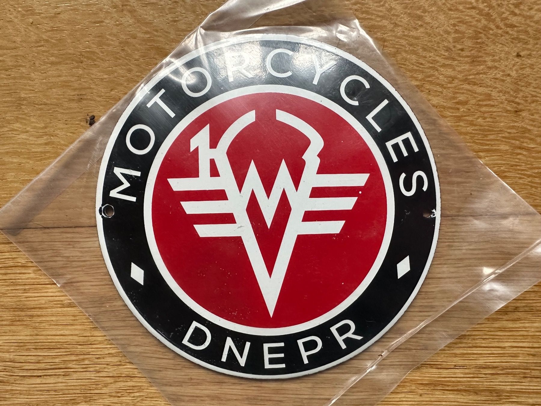 Schilder: Dnepr motor cycles gespann – Neu (gemäss Beschreibung) aus Reinach AG von rares75
