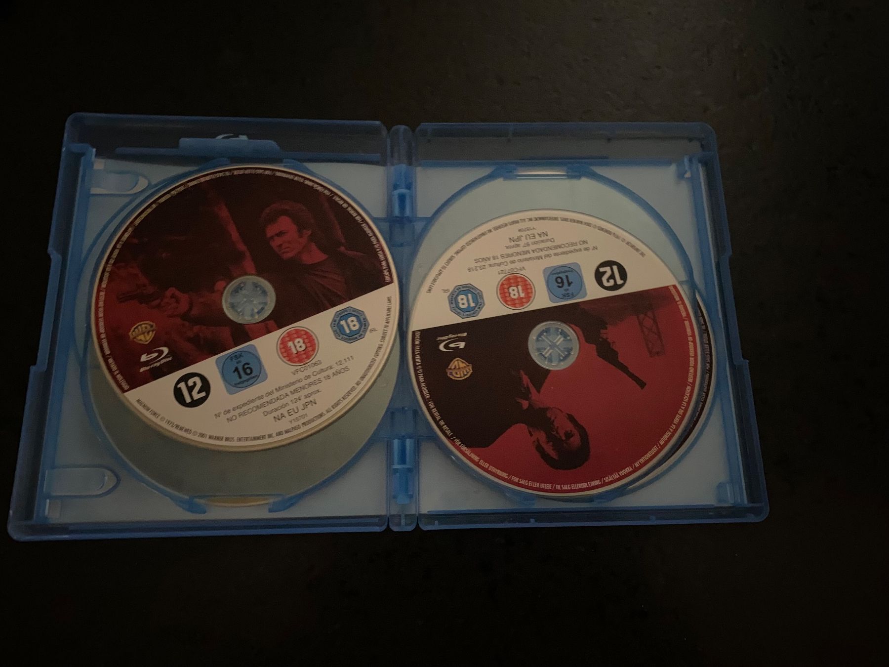 Tous les DVDs: Dirty Harry Collection Blu-ray – D'occasion à Schmitten FR par Fi_Ra 4