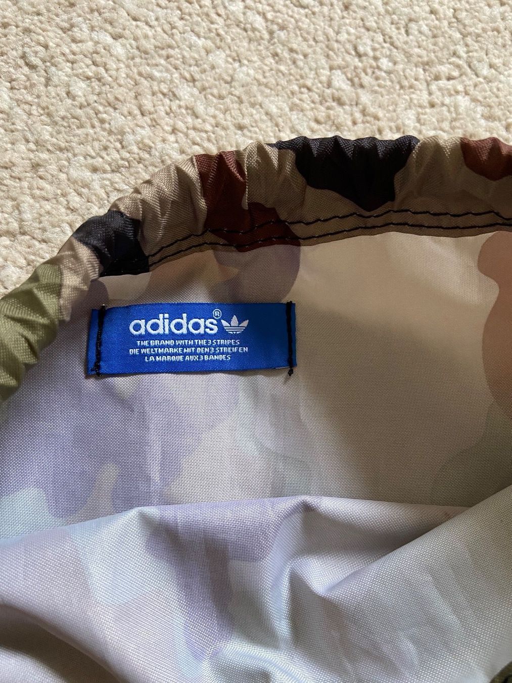 Adidas Borse: Adidas Gymbag / Sportbeutel – Usato da Muttenz venduto da bargain_hunter 2