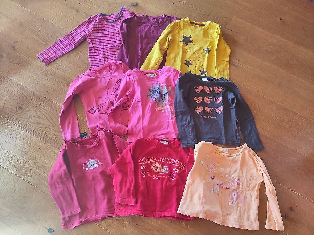 Kleiderpakete & -sets: Pullis und Langarmleibchen Grösse 92 – Gebraucht aus Igis von Ricema