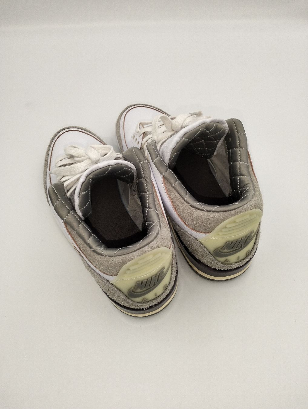 Jordan Scarpe da uomo: Nike Air Jordan 3 Retro – Usato da Widnau venduto da Snkrs.sales 2