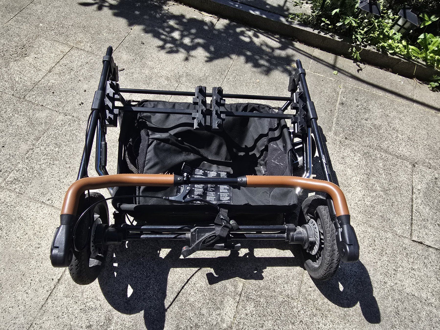 Hartan Kinderwagen: Zwillingskinderwagen Hartan Two Select – Gebraucht aus Schwyz von sim_8whg 4