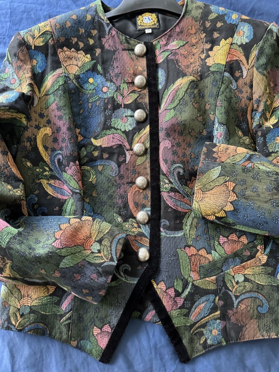 Giacche: Hammerschmid Blazer – Usato da Binningen venduto da Sophiescloset 1