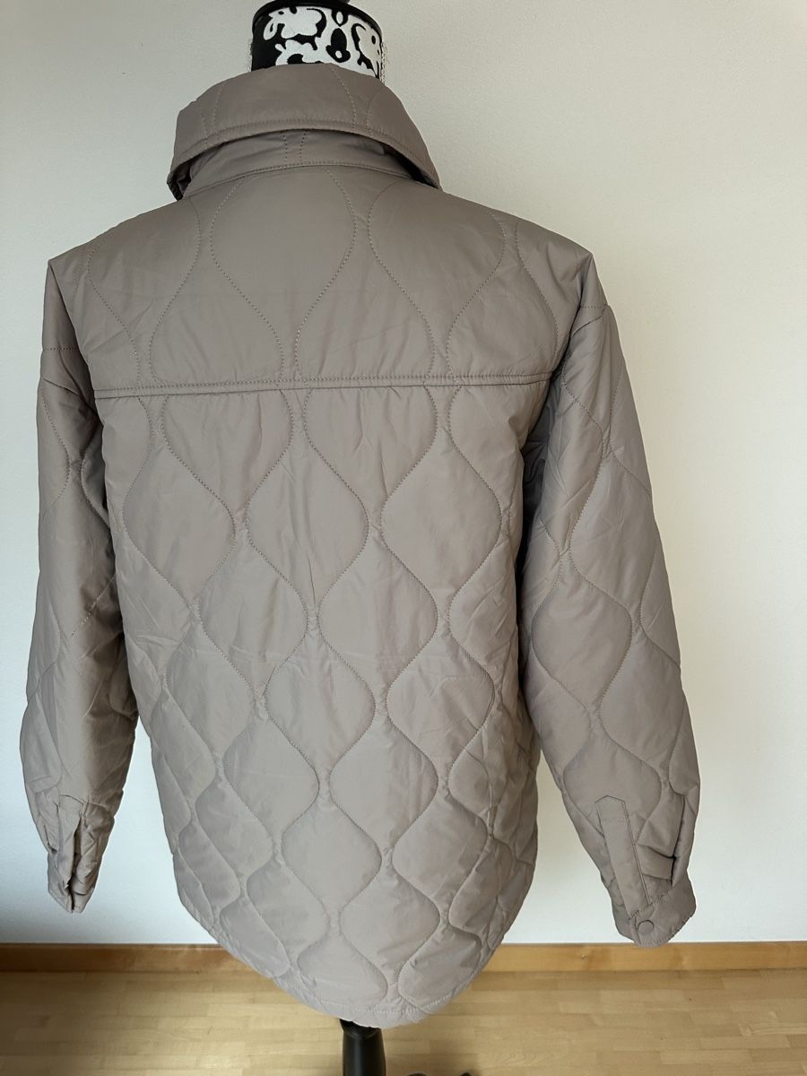 Giacche: Steppjacke Damen Grösse L – Usato da Beromünster venduto da Moritz0112 2