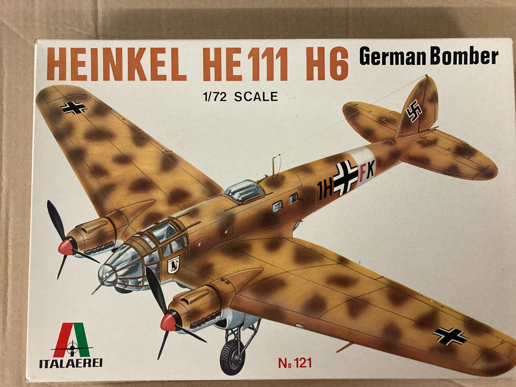 Italeri Kit di modellismo & Modellini statici: Flugzeug Plastikbausatz – Nuovo (secondo la descrizione) da Frauenfeld venduto da oli_hy8j