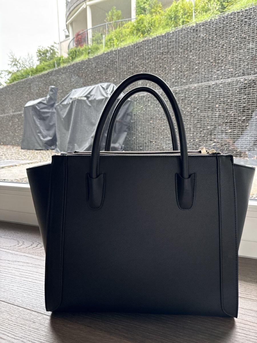 Borse da donna: Gino Rossi Black Tote Bag  – Nuovo (secondo la descrizione) da Wilen b. Wollerau venduto da Nataly_ 5