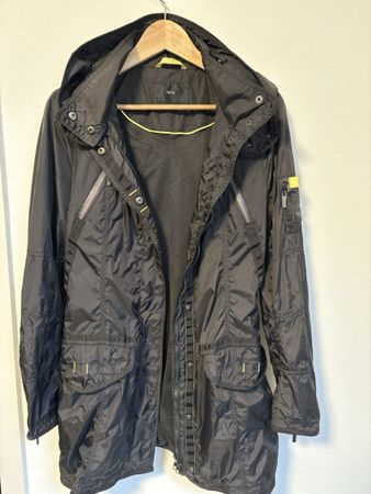 ZERO Regenjacke, schwarz, Top Zustand für den Frühli