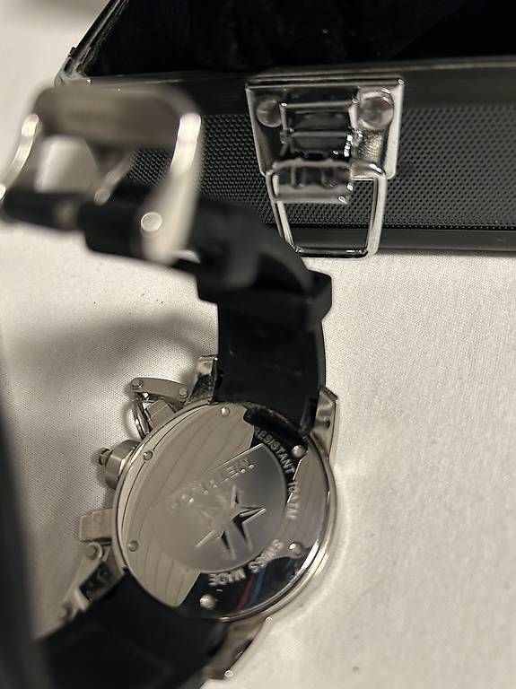 Uhren: Metall.ch Uhr in Silber – Gebraucht aus menziken von xaver76 3