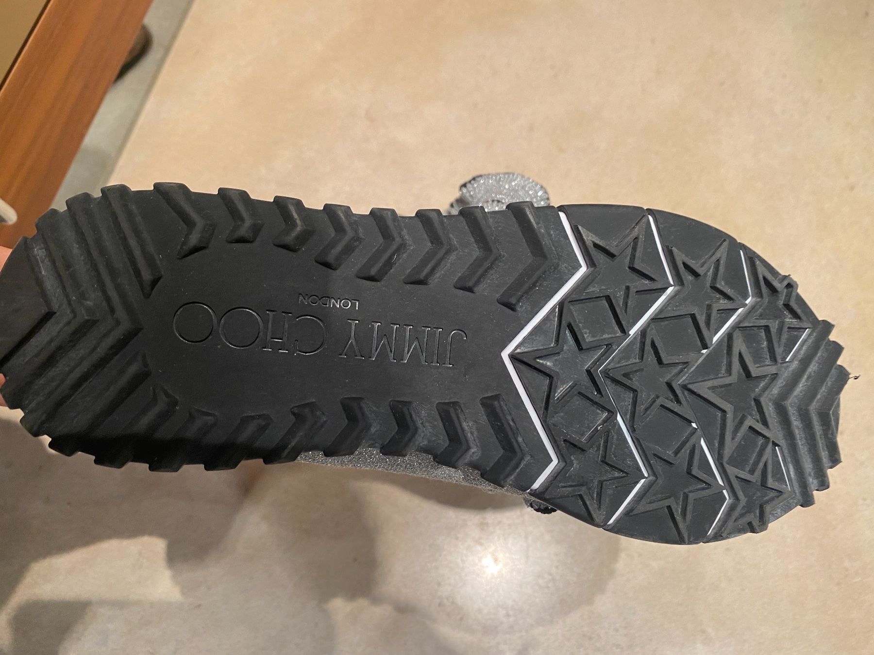 Jimmy Choo Scarpe da donna: Jimmy Choo sneakers – Usato da Zollikon venduto da ValeL 2
