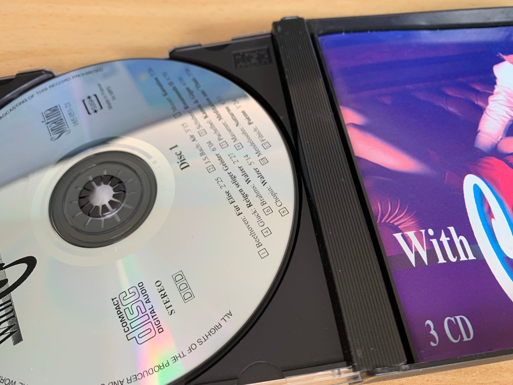 CDs: Various – With Classics In Love - 3 CD – Gebraucht aus Rikon im Tösstal von Alpenmutz 2