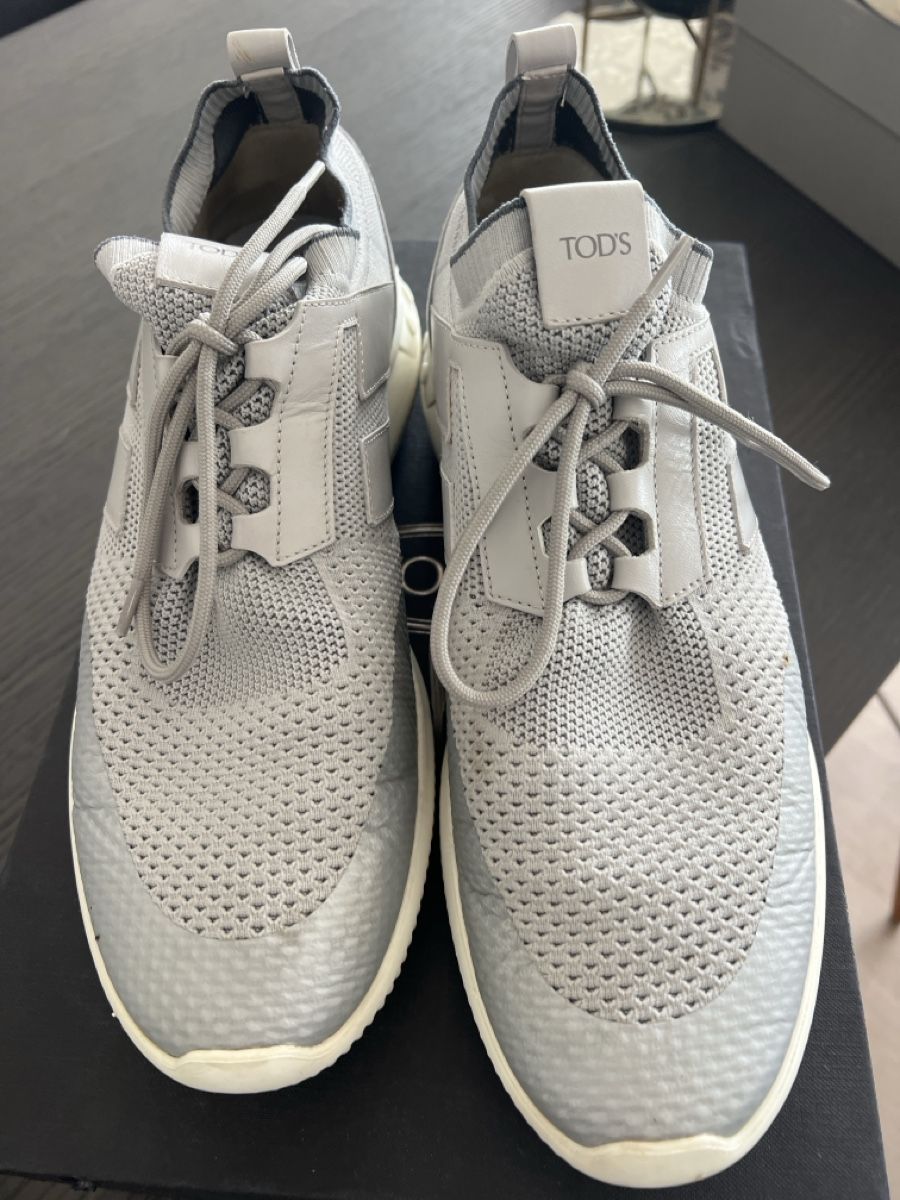 Scarpe da uomo: Tod's Grey Sneakers Size 42 - good  Condition! – Usato da Oberägeri venduto da rus_7vhx 1
