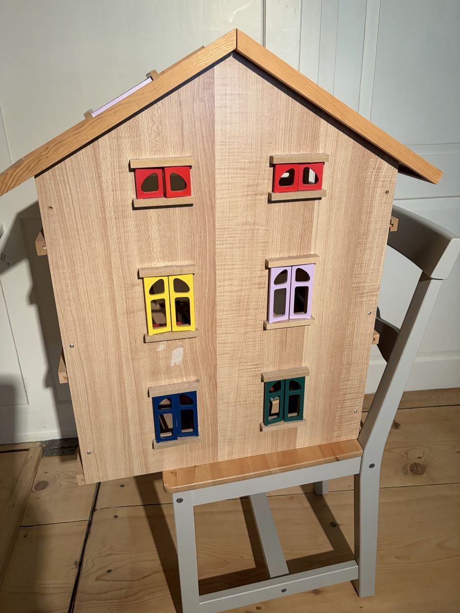 Puppenhäuser & -möbel: Puppenhaus – Gebraucht aus Birrhard von CarolineCC 4