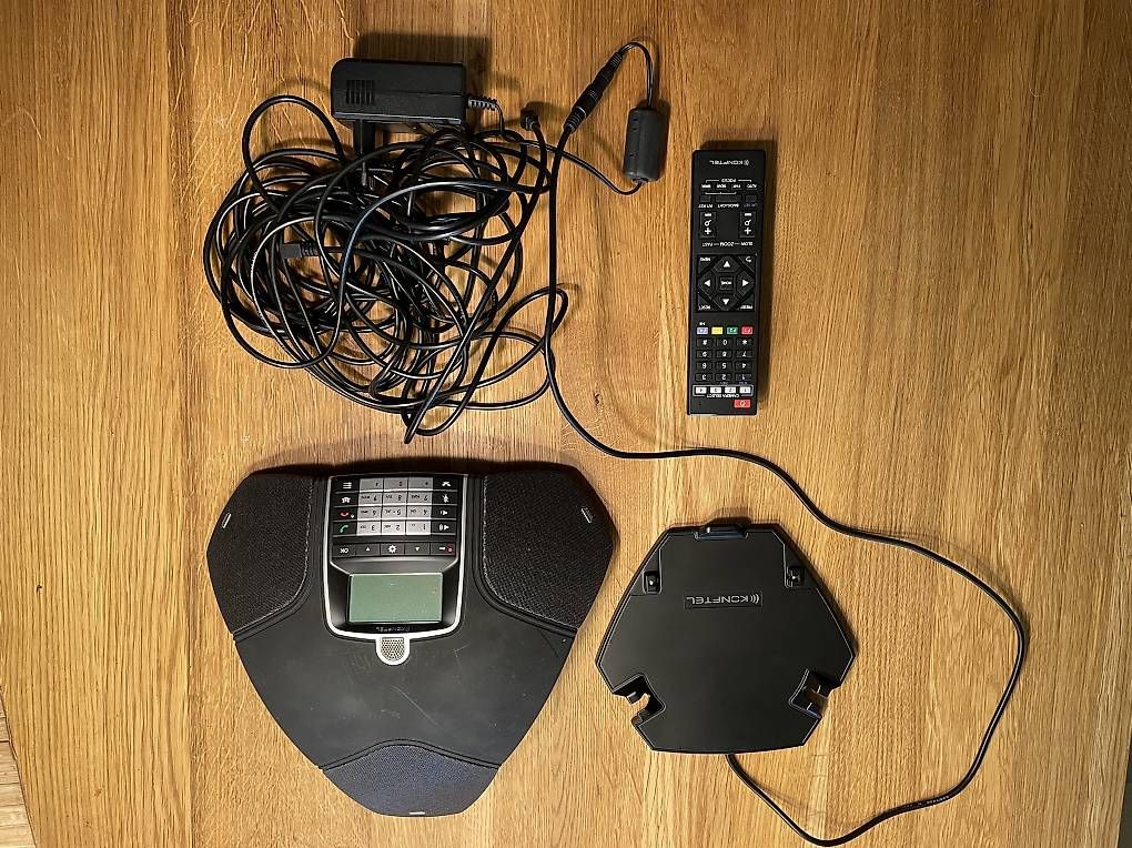 Telefoni: Konferenztelefon – Usato da Lamboing venduto da Sudaliso4