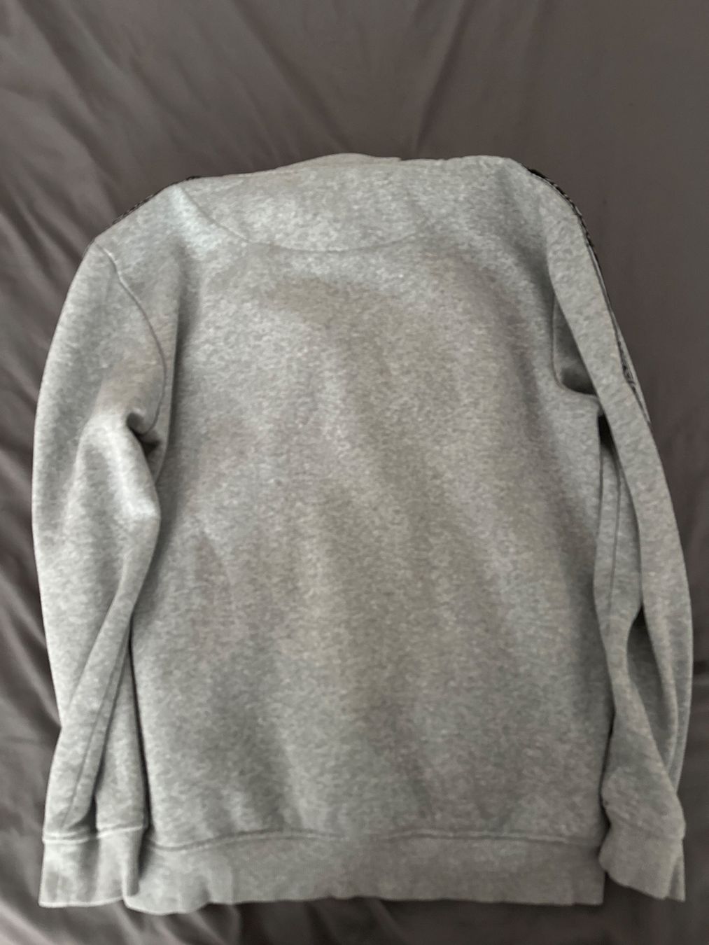Siksilk Maglioni & Felpe: Kapuzenpullover SikSilk grau Grösse L – Usato da Ostermundigen venduto da POKESTOPCH 4