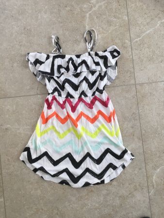 Sommertop  Billabong Gr. M weiss bunt gestreift Off-Shou...
