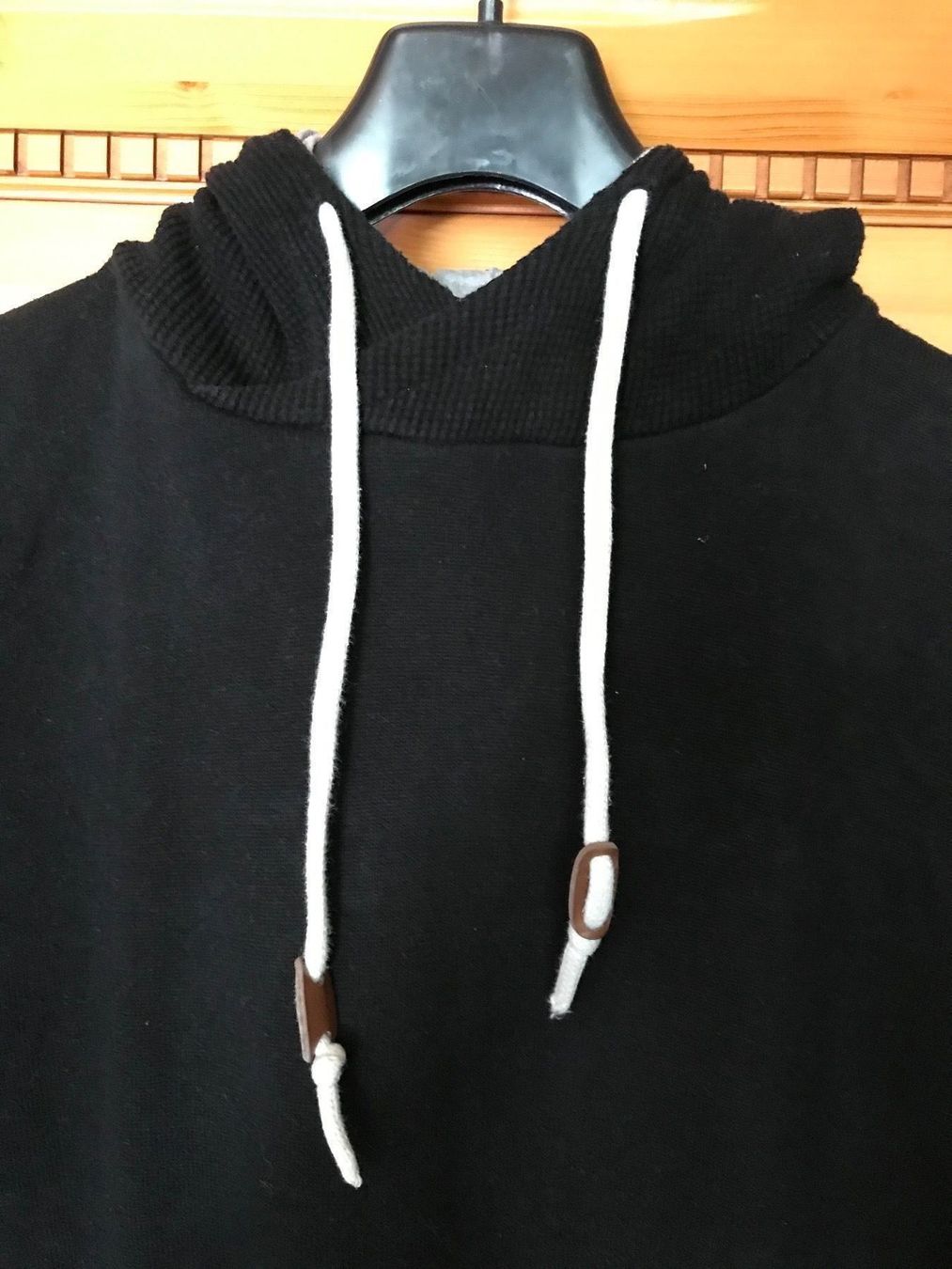 Pulls & Sweat-shirts: Herren Kapuzenpulli / Hoodie / Pullover Schwarz - Grösse S – D'occasion à Buchs AG par fischli610 2