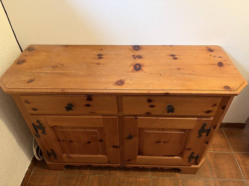 Cassettiere: Sideboard aus Holz – Usato da Dinhard venduto da Raff1986