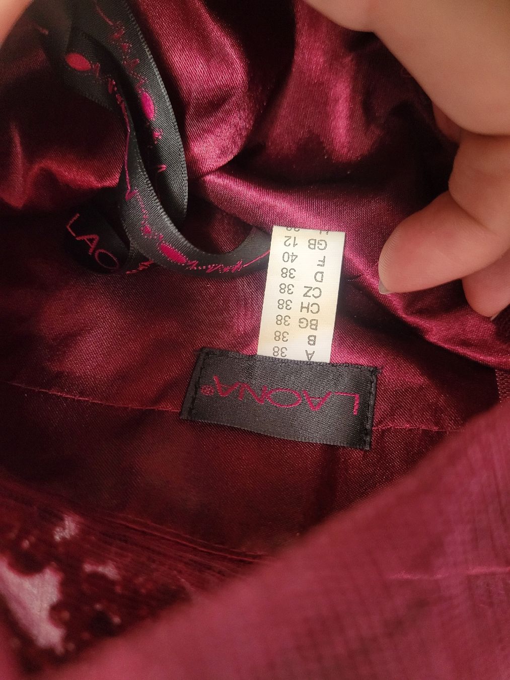 Vestiti: Bordeaux Kleid M – Usato da Hindelbank venduto da Helrune 2