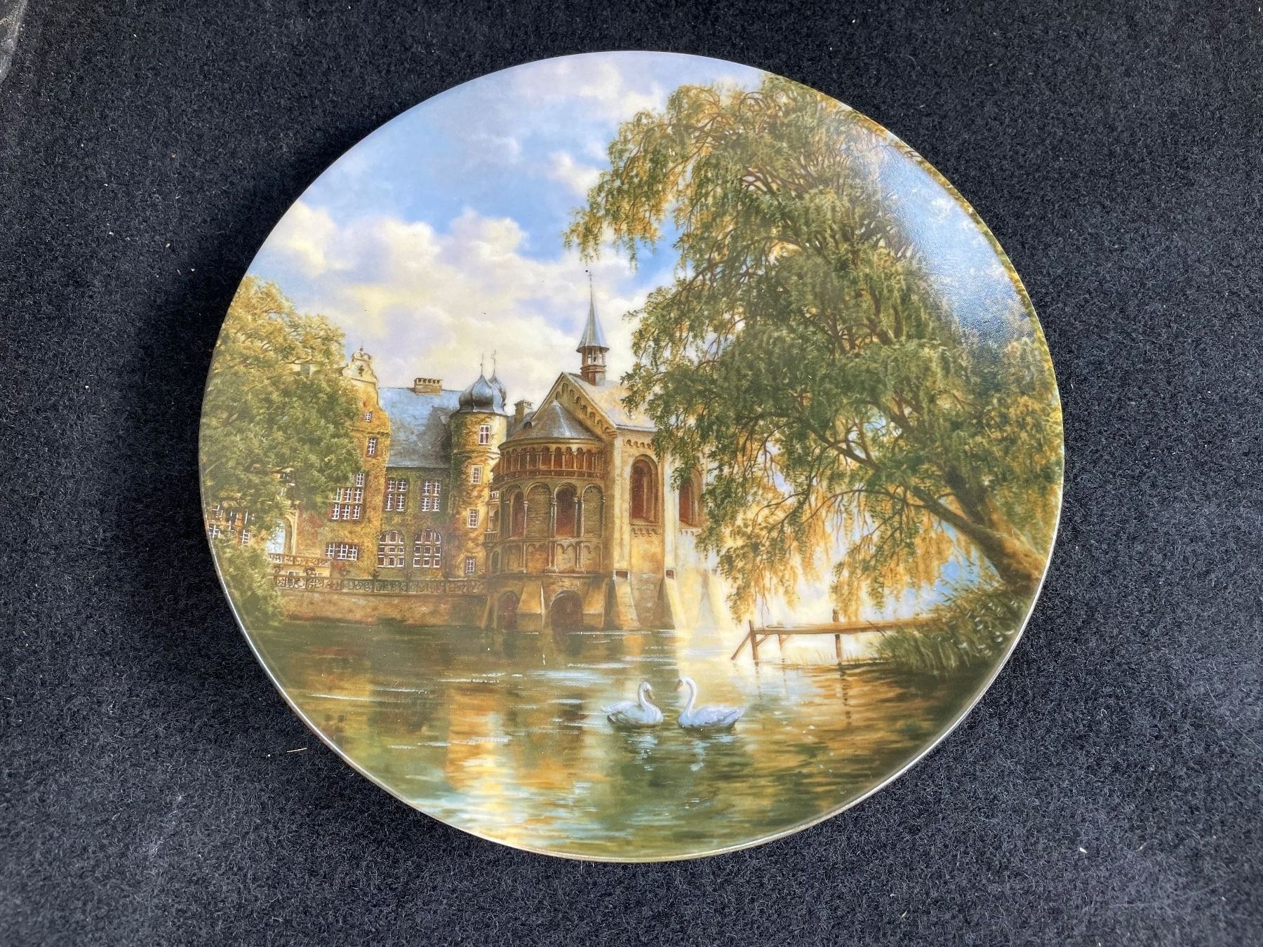 Piatti: Sammelteller Wasserschloss – Usato da Luzern venduto da Sontru