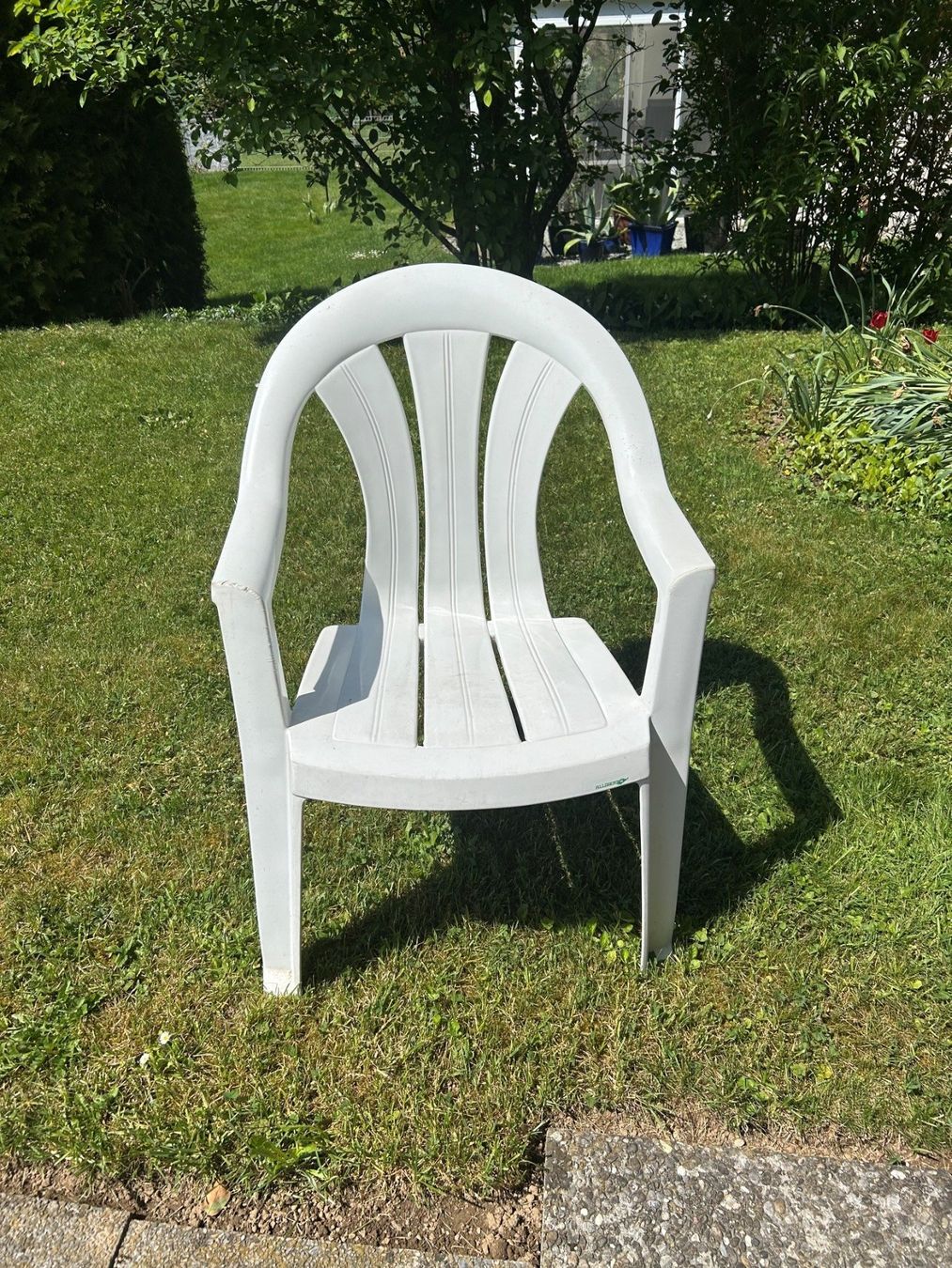 Sedie: 4 Gartenstühle gebraucht gratis – Usato da Staufen venduto da prettymfch