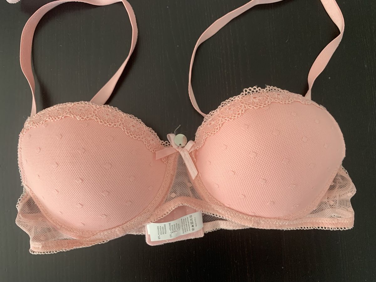 Sonstige Unterwäsche: BH – Gebraucht aus Emmen von Bgucci_girl 3