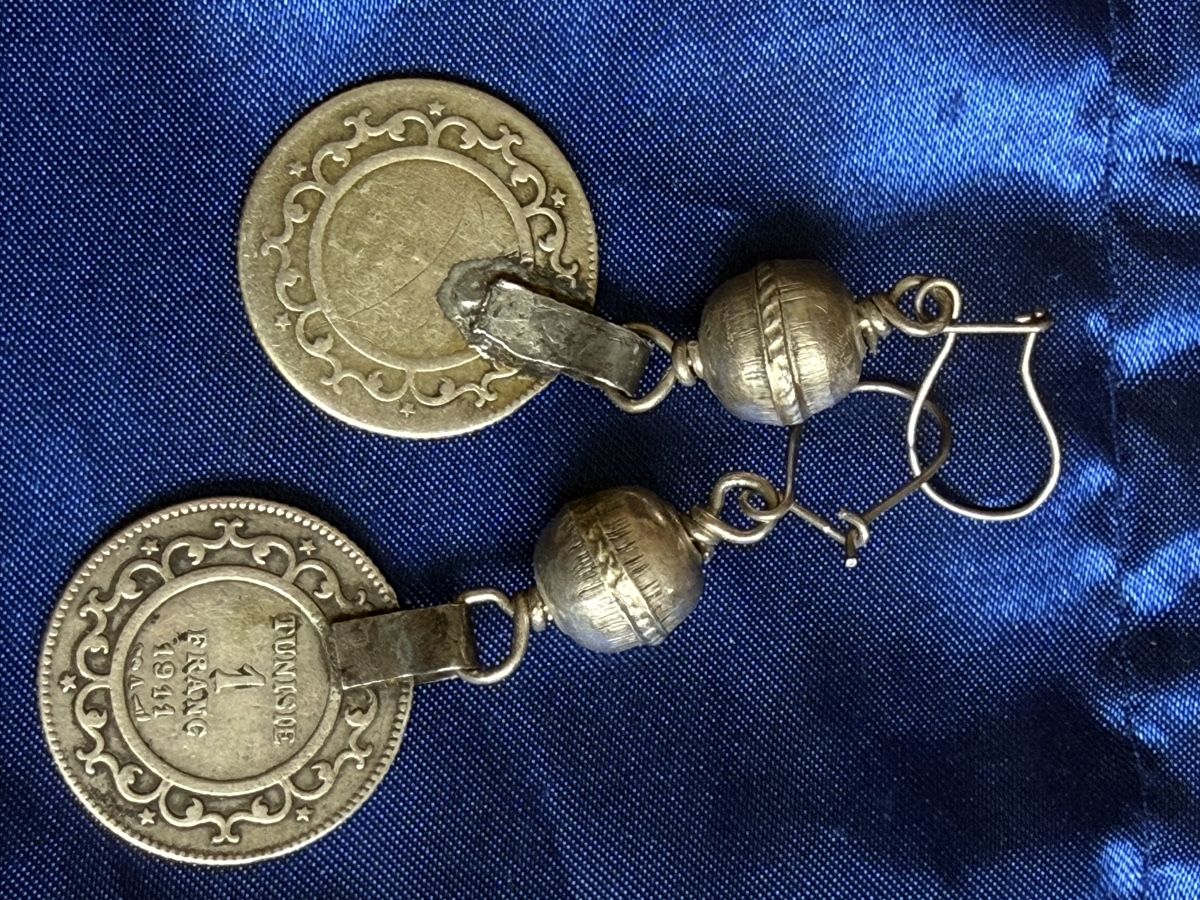Orecchini pendenti & Orecchini a lobo: Vintage Coin Earrings - Unique , Silver – Usato da Zürich venduto da DEGU 1