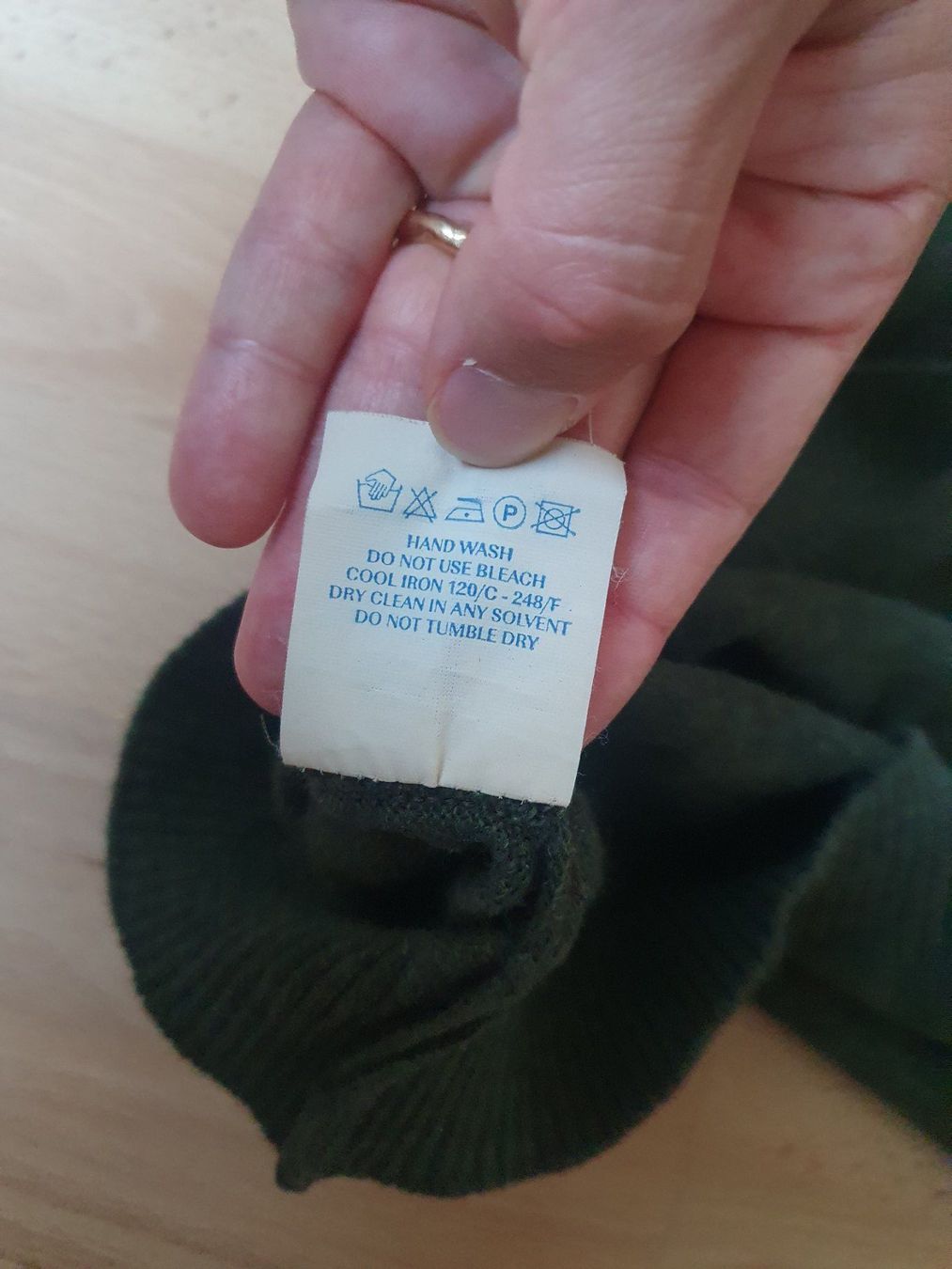 Pulls & Sweat-shirts: Sergio Tacchini Wollpullover – D'occasion à Bern par Helays 6