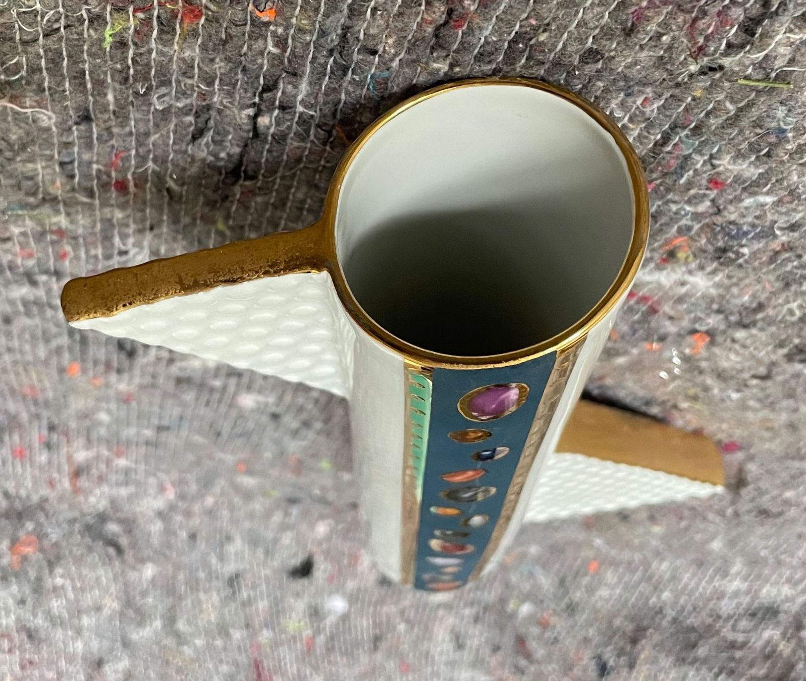 Vasen & Gefässe: Handbemalte Vase Ch. Aebersold E – Gebraucht aus Baar von bricksandmore 4