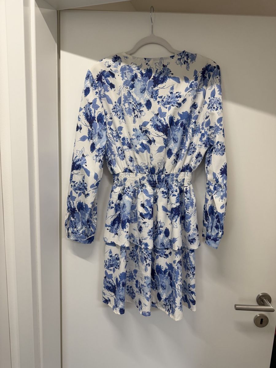 Kleider: Vestito floreale – Gebraucht aus Cademario von Yleeyle 1