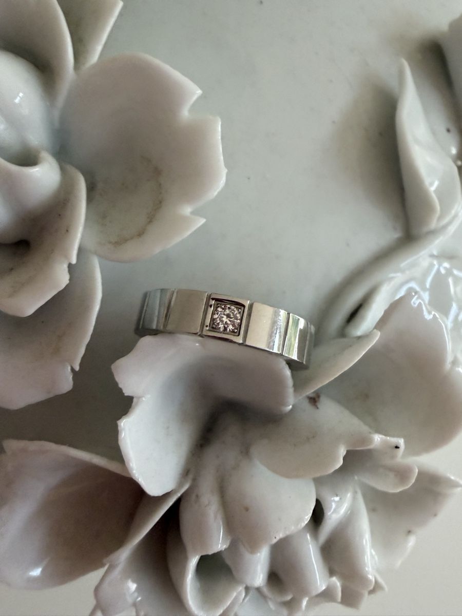 Ringe:  Ring Silberfarben mit Stein Grösse 57 gebraucht – Gebraucht aus Ittigen von Lisette08 1