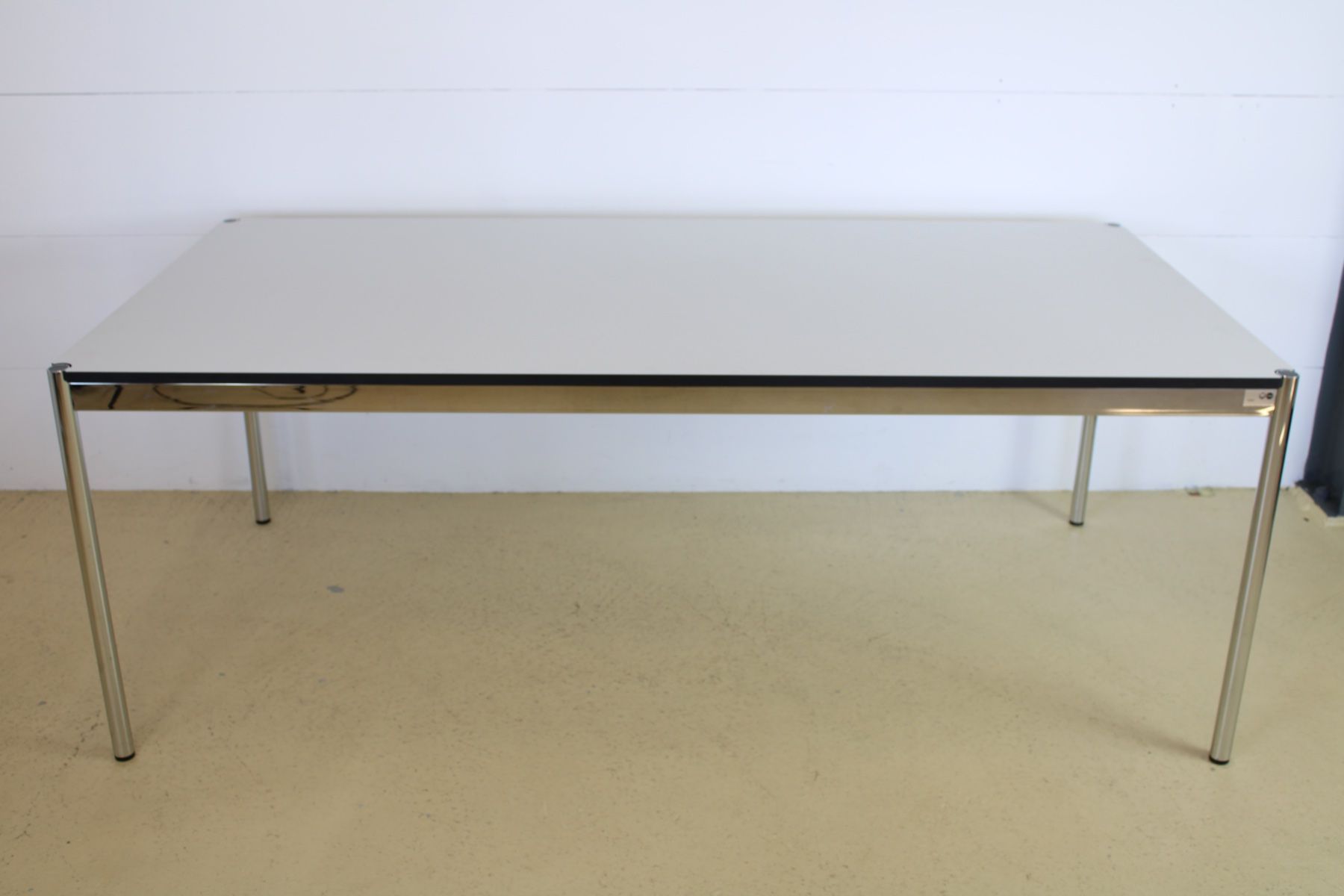 USM Tavoli: USM Tische /175 x 1m – Usato da Meinisberg venduto da atelier_TILIJA 6