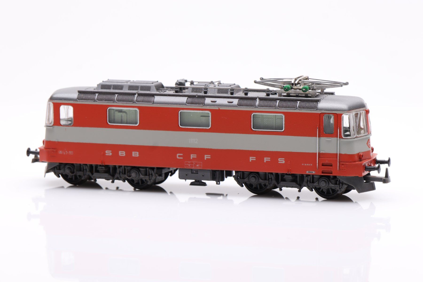 Lima Modellini di ferrovie: Lima 208156Z2 SBB Re 4/4" Swiss Express DC, H0 – Usato da Ried (Muotathal) venduto da Modellbahn.swiss 2