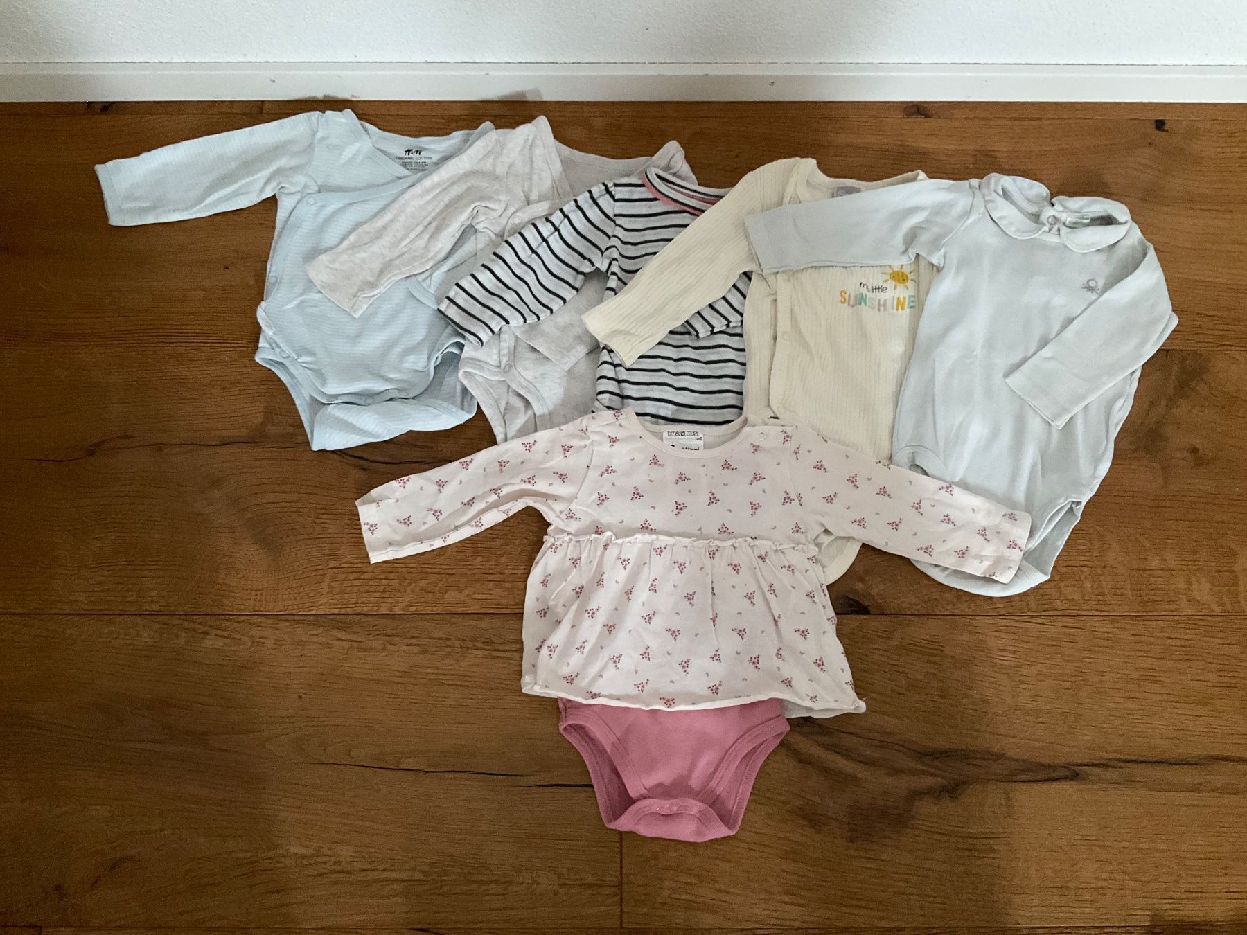 Ensembles coordonnés: Kleiderpaket Mädchen 68 – D'occasion à Bubikon par ser_8hky 1