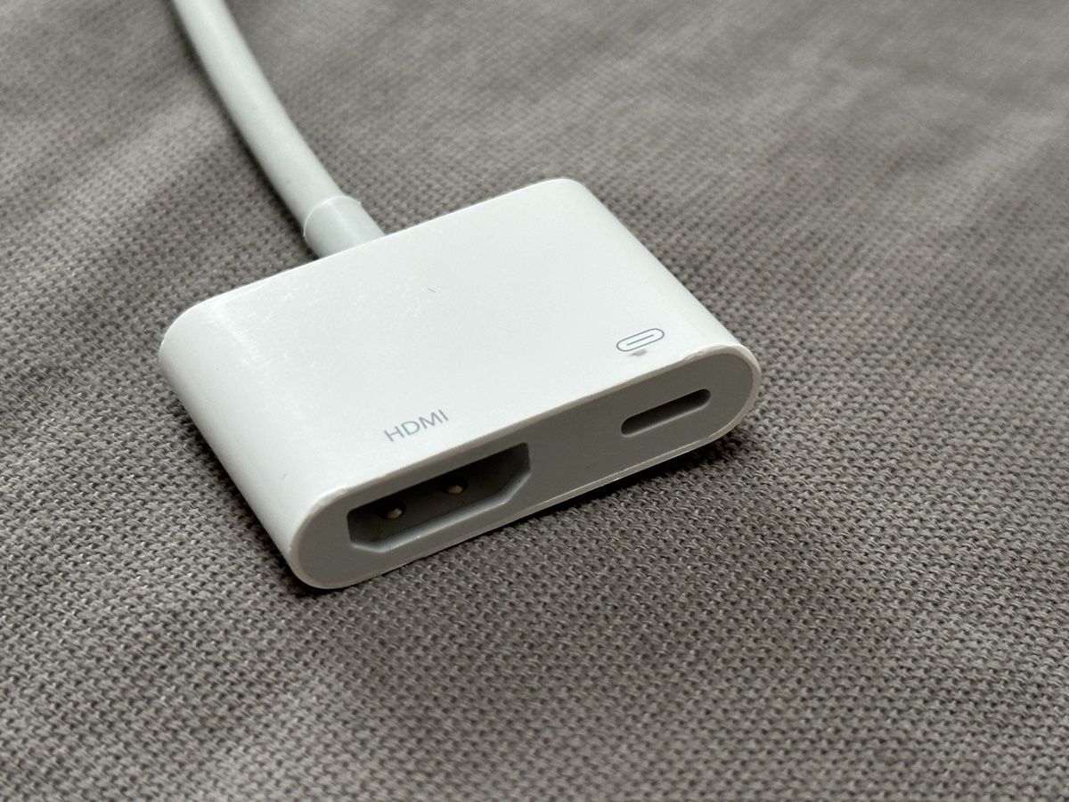 Docking station: Lighting Dock station with HDMI and Type-C – Nuovo (secondo la descrizione) da Wallbach venduto da FulcrumS