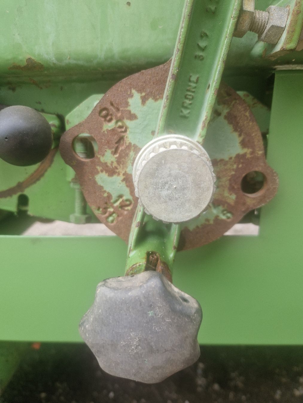 Krone Tutte le macchine: KRONE Ladewagen – Usato da Sumiswald venduto da ForstCounty 2