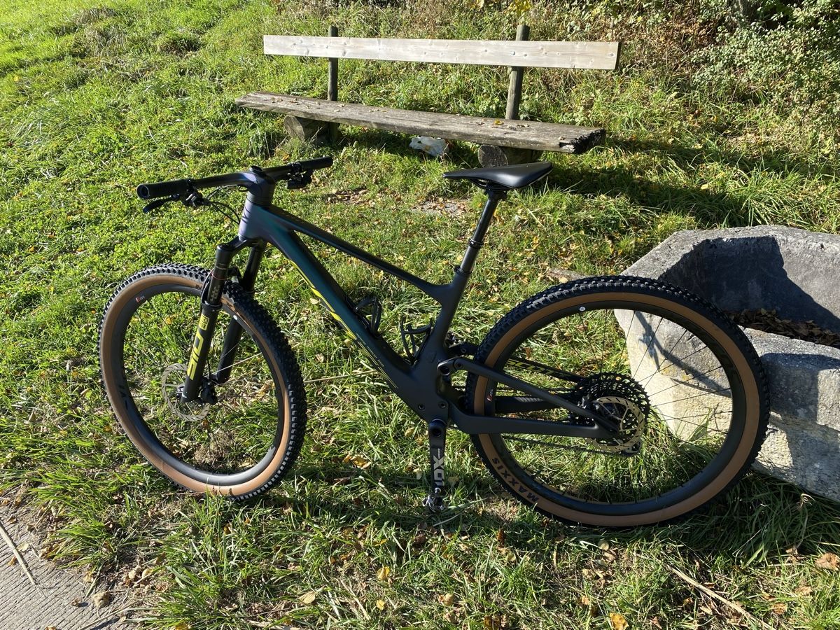 Specialized Biciclette: VTT SCOTT SPARK RC WORLD CUP – Nuovo (secondo la descrizione) da La Roche FR venduto da col_7zv8 3