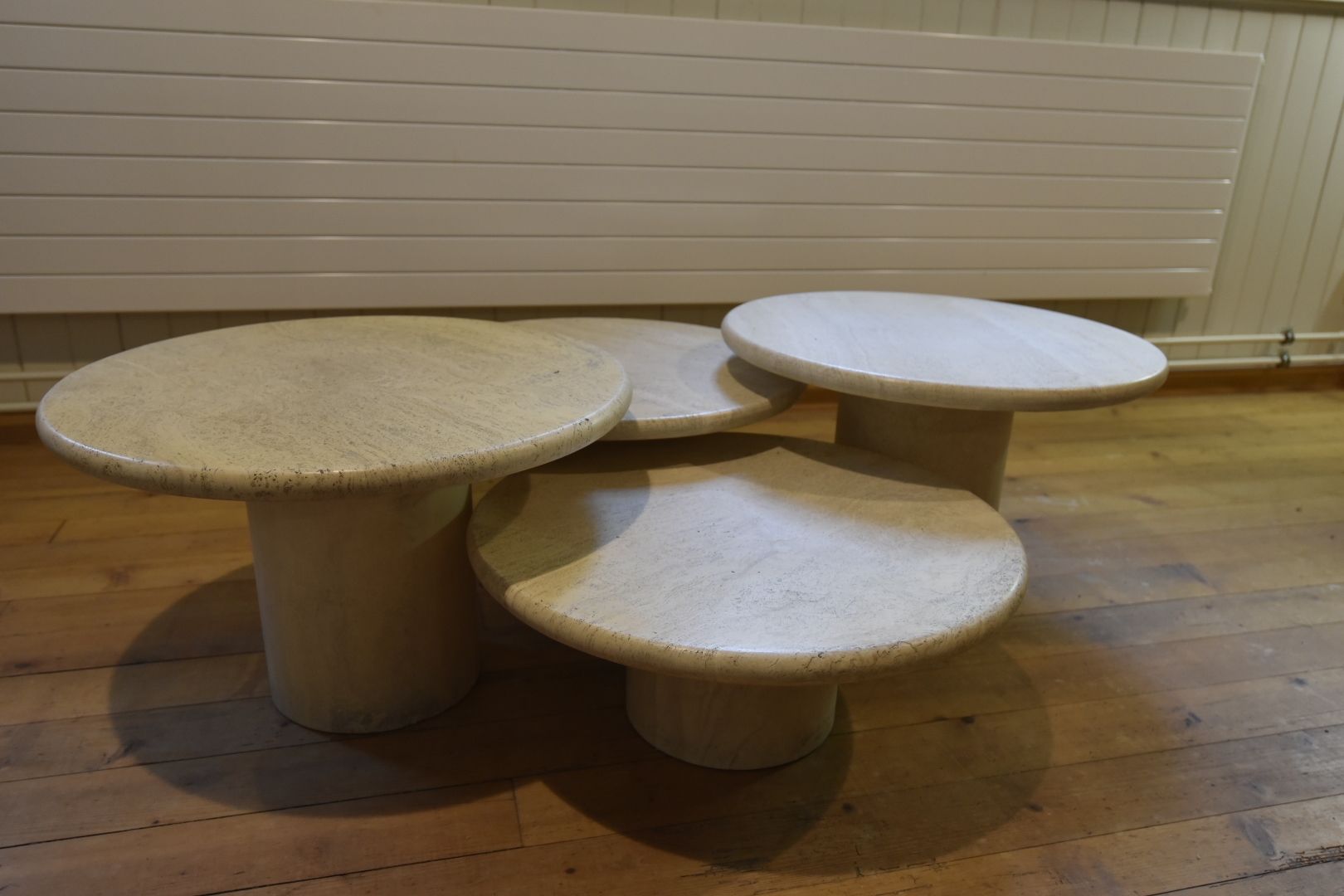 Tavoli: Vintage Travertin Couchtische – Usato da Lichtensteig venduto da UsedIN 4