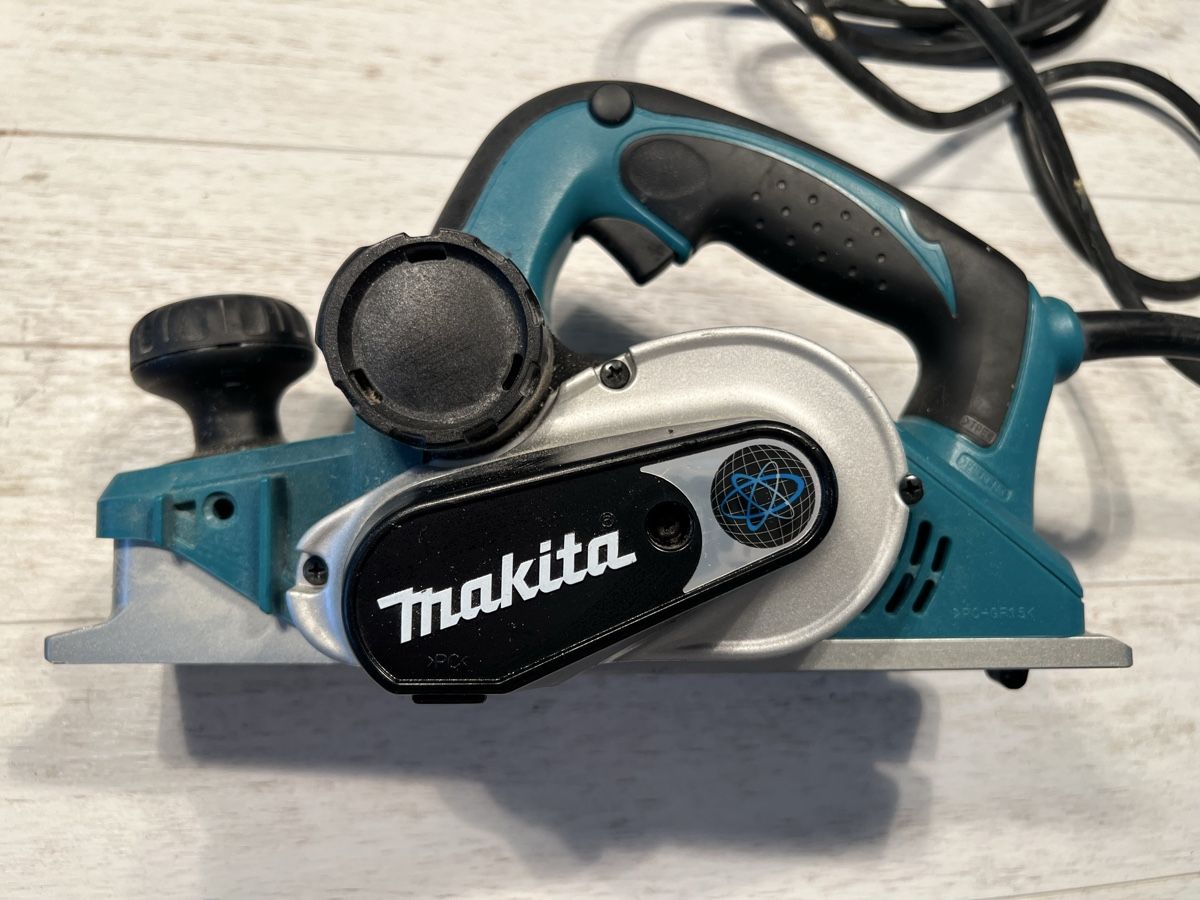 Makita Toutes les machines: Makita KP 0810C – D'occasion à Huttwil par luk_9tdh