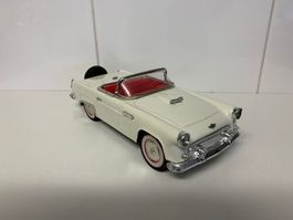 Ford Thunderbird 1963 Roadster 1:18 B