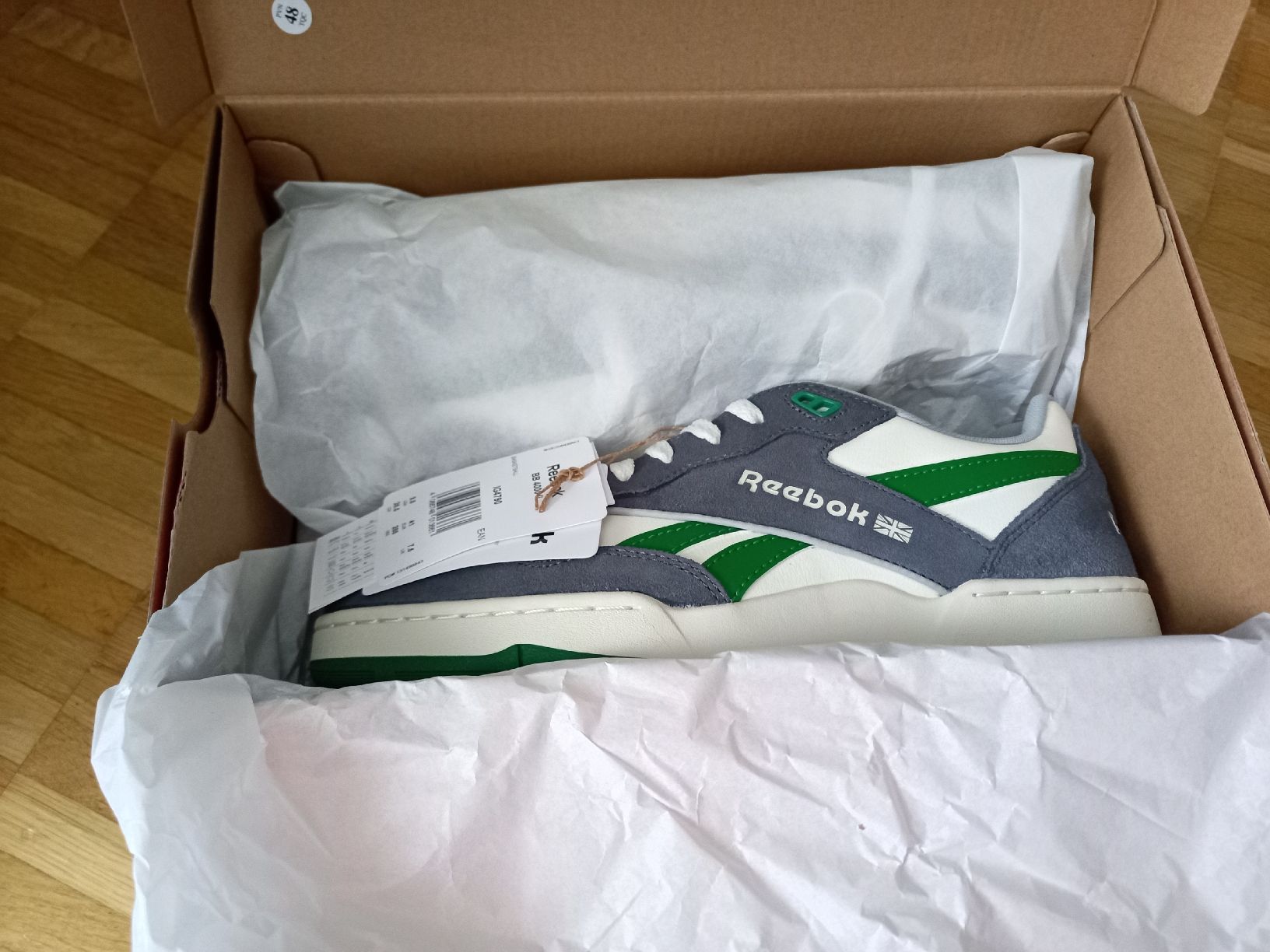 Reebok Scarpe da uomo: Reebok Englishe Sneaker, Gr. 41, neu mit Etikett. – Nuovo e nell'imballaggio originale da Stäfa venduto da krp54 5