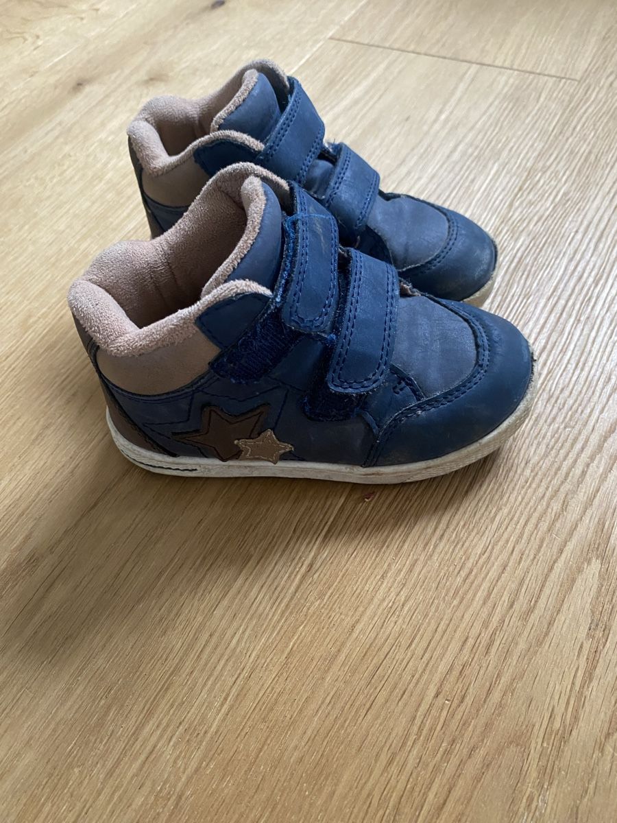 Schuhe für Jungen: Impidimpi Grösse 24 – Gebraucht aus Luzern von fhaas