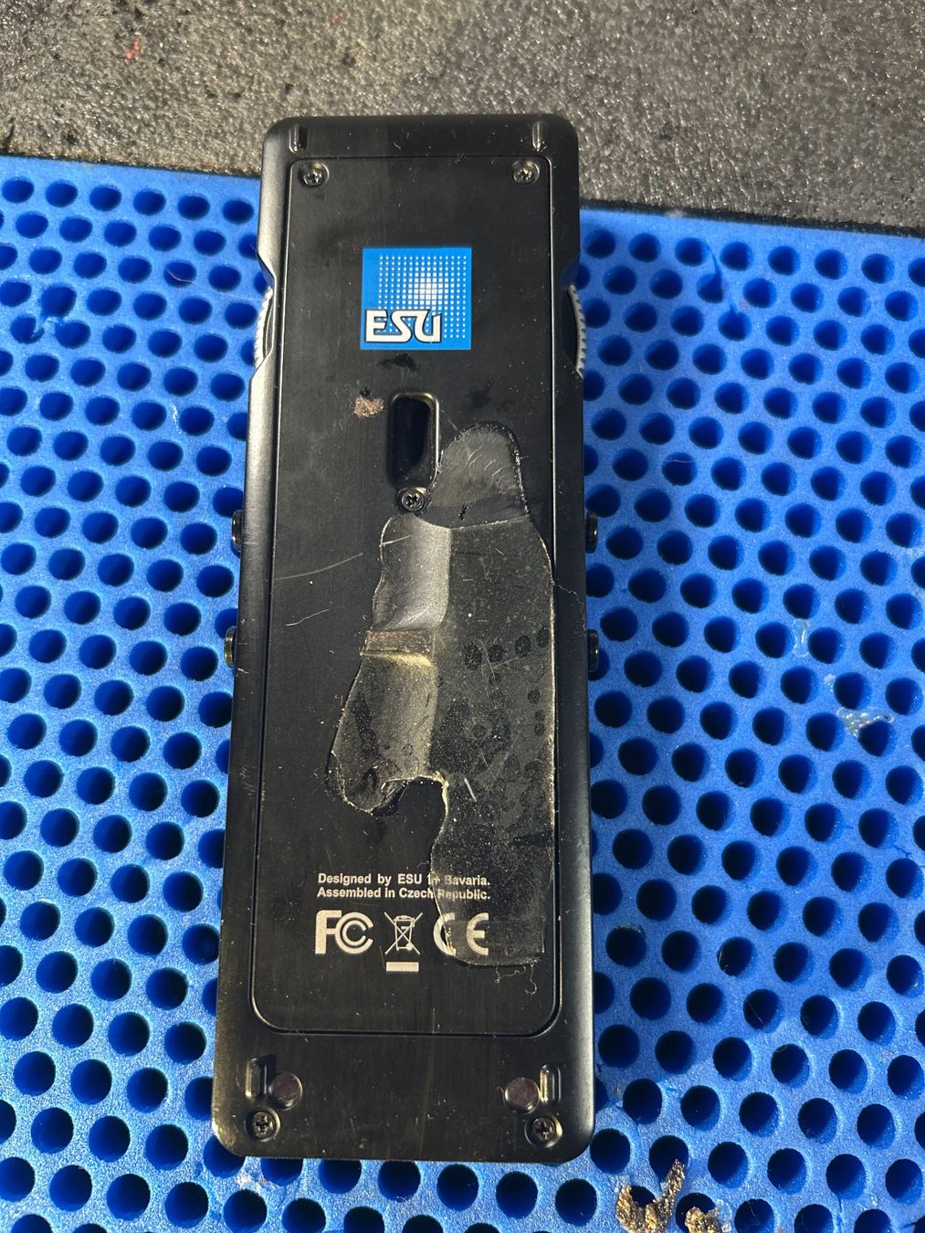 Esu Modelleisenbahnen: ESU Cab Mobile Controller + Wand Holder – Gebraucht aus Torricella von SwissTCGCard 2