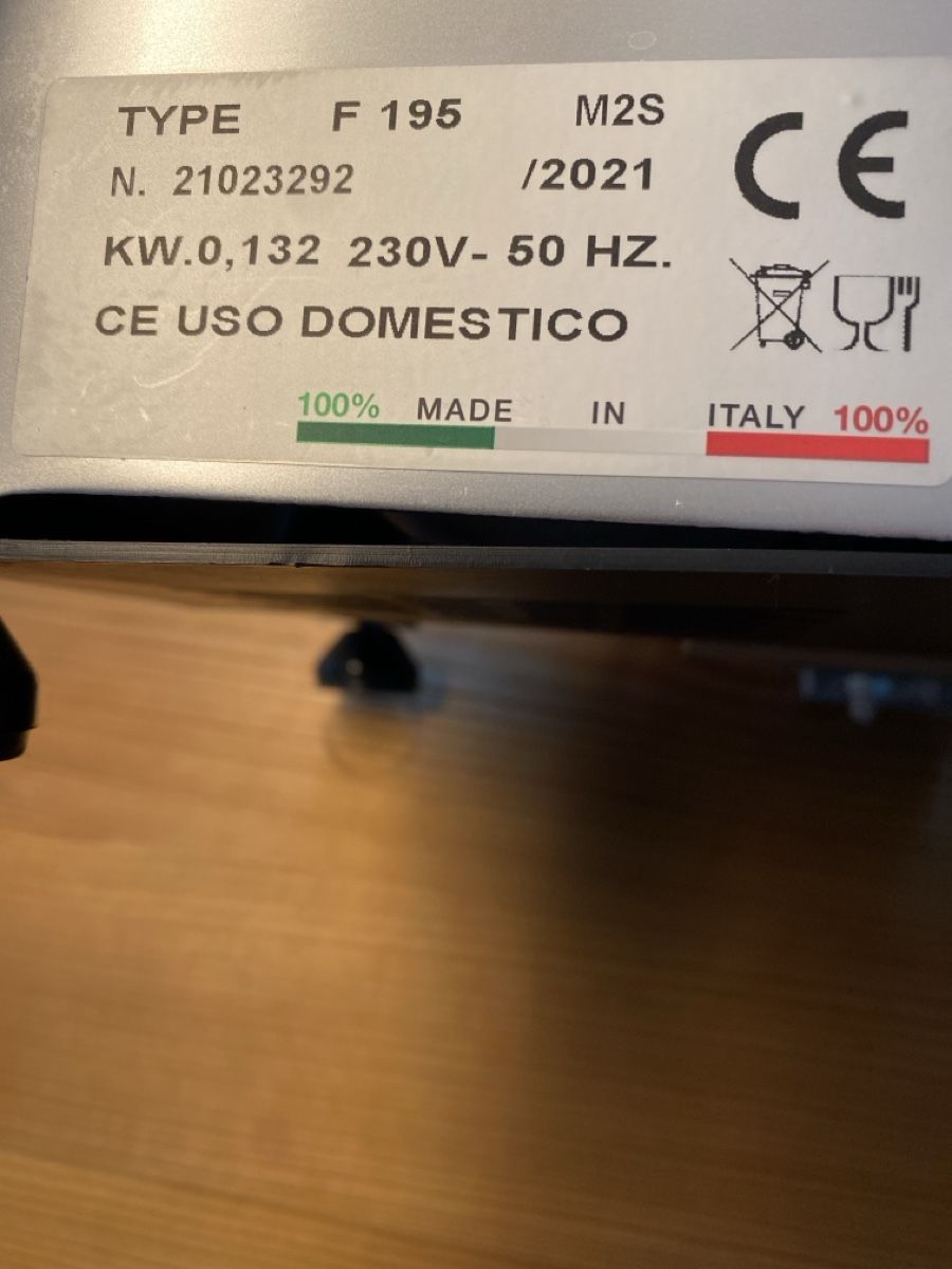 Elettrodomestici da cucina: Aufschnittmaschine – Usato da Wichtrach venduto da mar_5g87 1