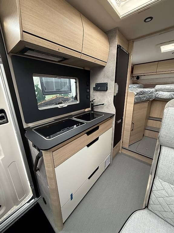 Veicoli da campeggio: Rapido COMPACT C55 Night Edition – Usato da Langenthal venduto da Reisemobil01 9